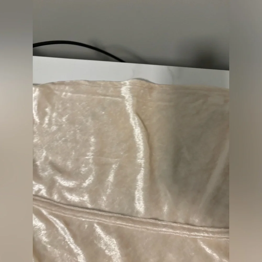 FREE PEOPLE ALL NIGHT VELVET TUNIC NWT SMALL - Picture 7 of 11